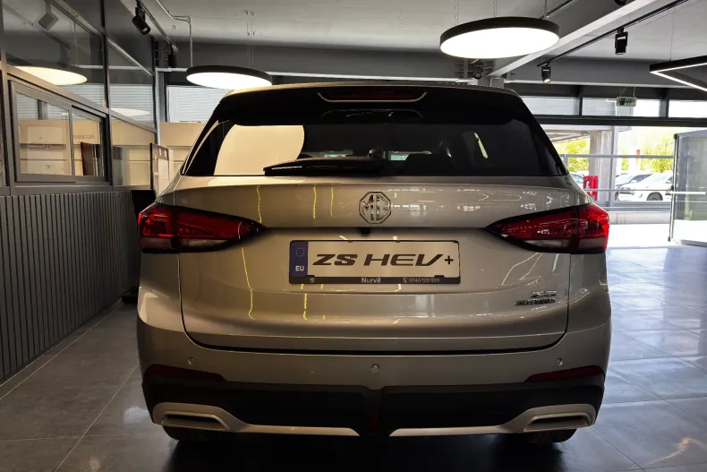 MG ZS HEV din 2025 cu 5 km - oferta MG0206359 - foto 6
