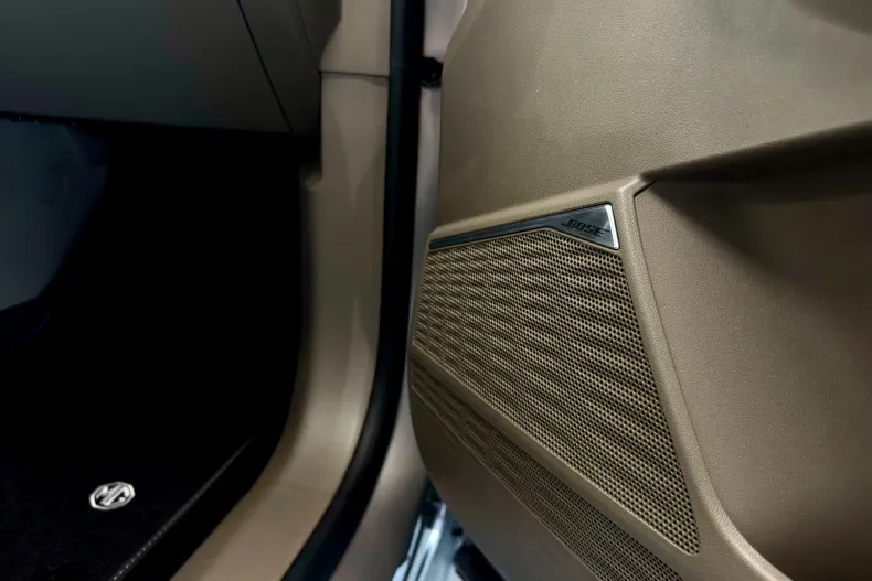 MG S9 din 2025 cu 5 km - oferta MG0206361 - foto 17