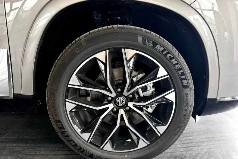 MG S9 din 2025 cu 5 km - oferta MG0206361 - foto 38