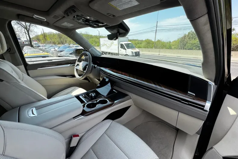 Cadillac Escalade din 2025 cu 90 km - oferta CAD206364 - foto 7