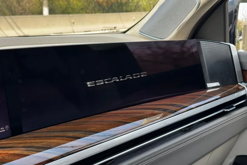 Cadillac Escalade din 2025 cu 90 km - oferta CAD206364 - foto 27