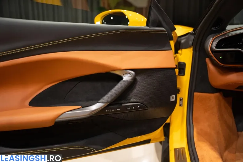 Ferrari 296 GTS din 2024 cu 300 km - oferta FER206365 - foto 11