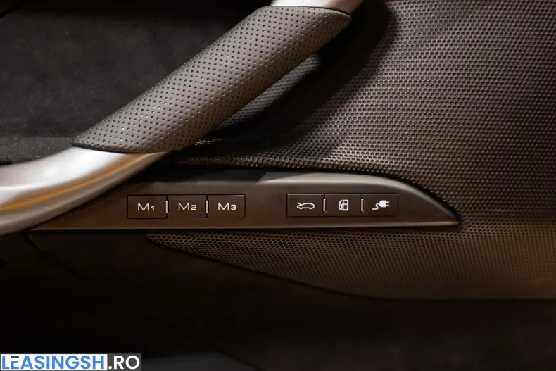 Ferrari 296 GTS din 2024 cu 300 km - oferta FER206365 - foto 12