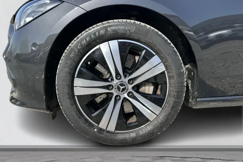 Mercedes-Benz C din 2022 cu 50.373 km - oferta MER206370 - foto 13