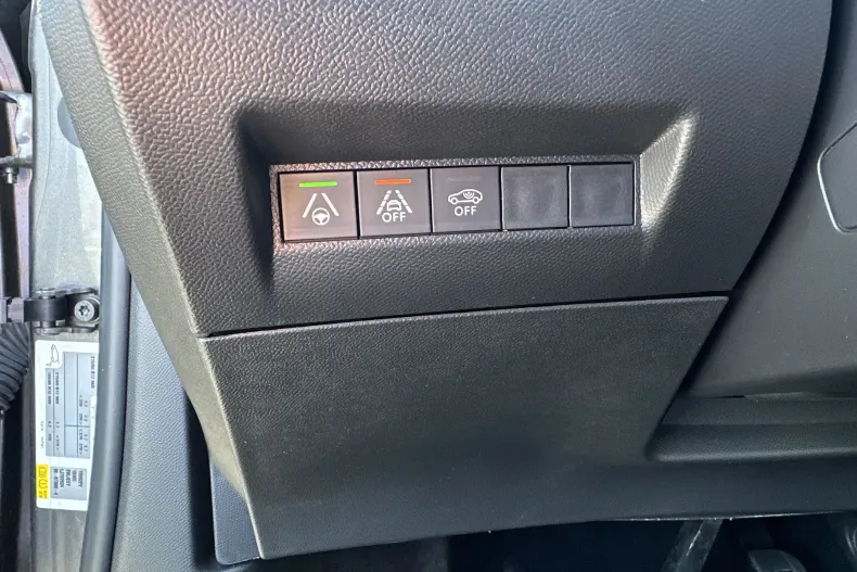 Peugeot 2008 din 2020 cu 67.800 km - oferta PEU206373 - foto 15