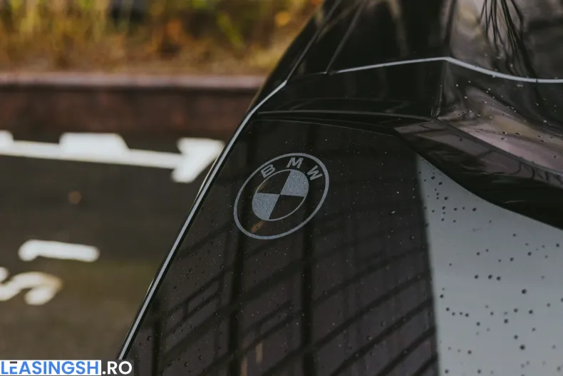 BMW XM (Seria X) din 2025 cu 7.163 km - oferta BMW206378 - foto 11