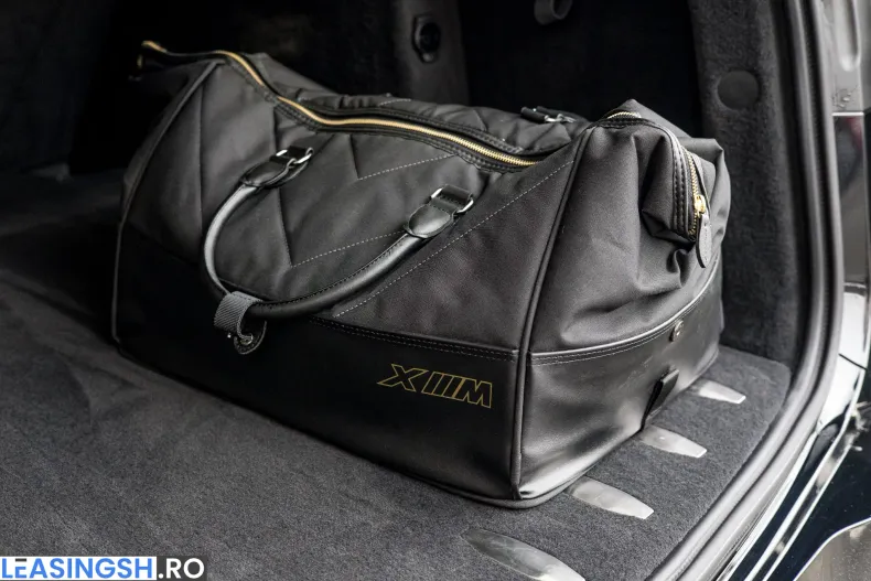 BMW XM (Seria X) din 2025 cu 7.163 km - oferta BMW206378 - foto 36