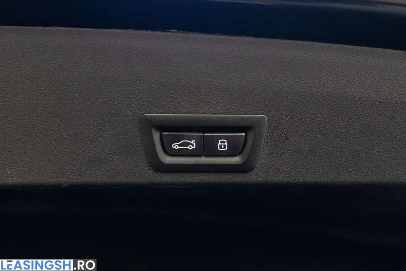 BMW XM (Seria X) din 2025 cu 7.163 km - oferta BMW206378 - foto 37