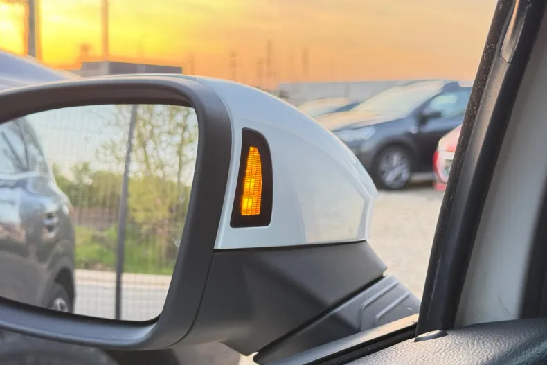 Volkswagen Golf din 2021 cu 116.633 km - oferta VOL206379 - foto 22