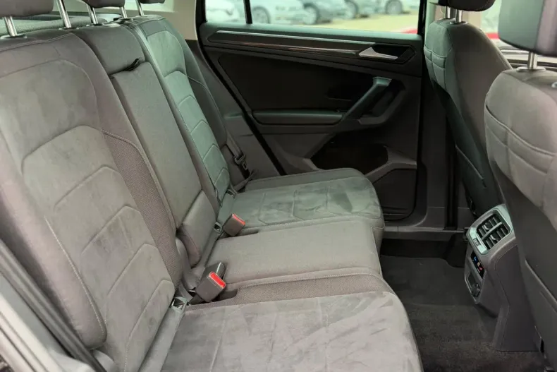 Volkswagen Tiguan din 2022 cu 178.000 km - oferta VOL206380 - foto 9