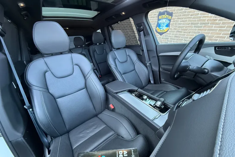 Volvo XC90 din 2022 cu 130.500 km - oferta VOL206388 - foto 21