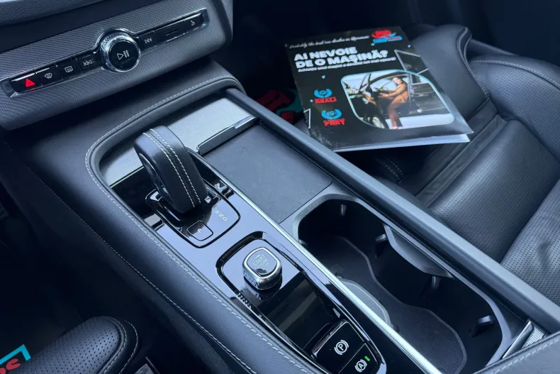 Volvo XC90 din 2022 cu 130.500 km - oferta VOL206388 - foto 30