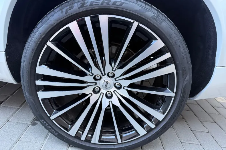 Volvo XC90 din 2022 cu 130.500 km - oferta VOL206388 - foto 37