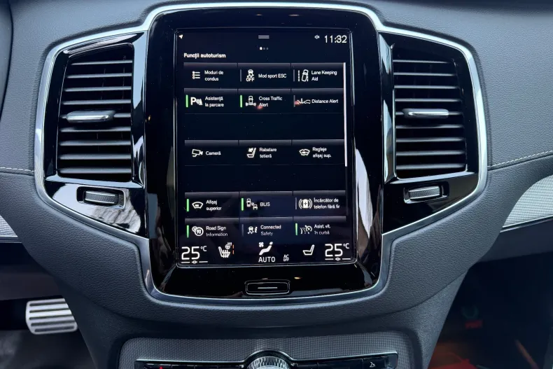 Volvo XC90 din 2022 cu 114.500 km - oferta VOL206389 - foto 32