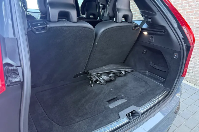 Volvo XC90 din 2022 cu 114.500 km - oferta VOL206389 - foto 36