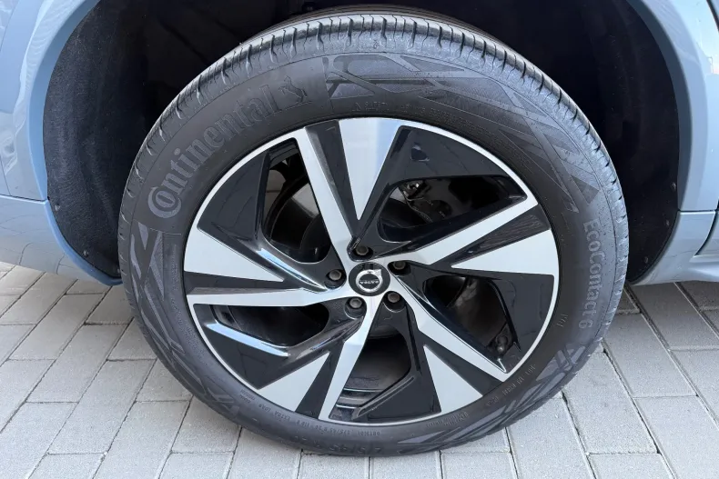 Volvo XC90 din 2022 cu 114.500 km - oferta VOL206389 - foto 38