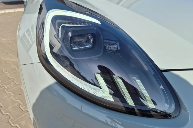 Ford Puma din 2025 cu 11.920 km - oferta FOR206400 - foto 9