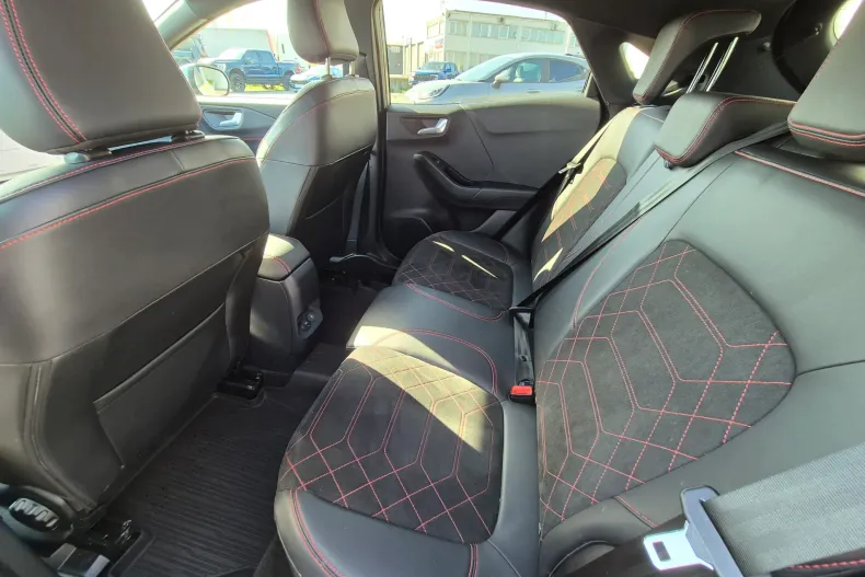 Ford Puma din 2025 cu 11.920 km - oferta FOR206400 - foto 14