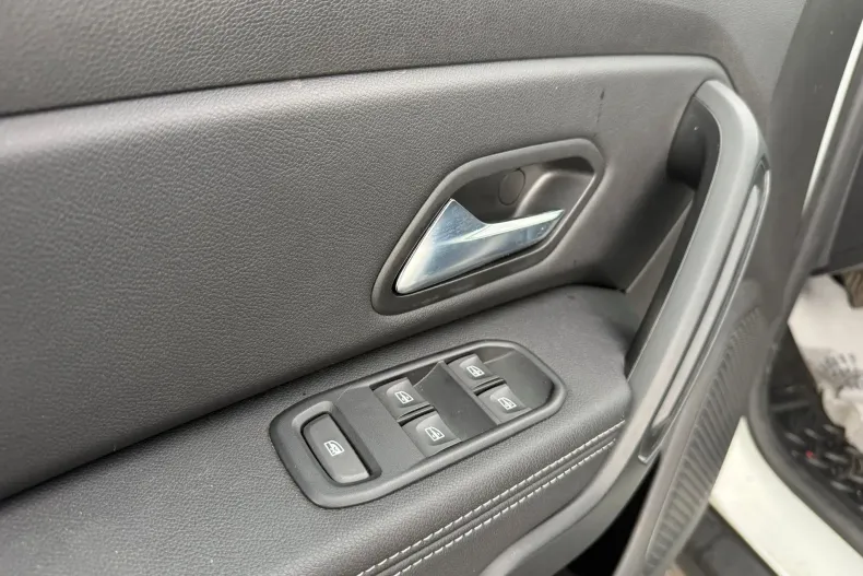 Dacia Duster din 2021 cu 100.230 km - oferta DAC206404 - foto 16