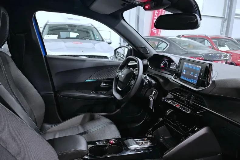 Peugeot 2008 din 2023 cu 75.947 km - oferta PEU206405 - foto 21