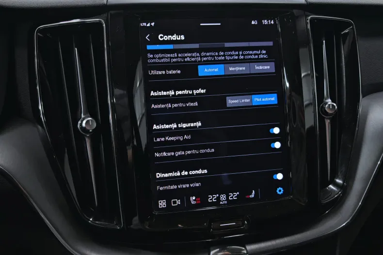 Volvo XC60 din 2021 cu 142.584 km - oferta VOL206406 - foto 12