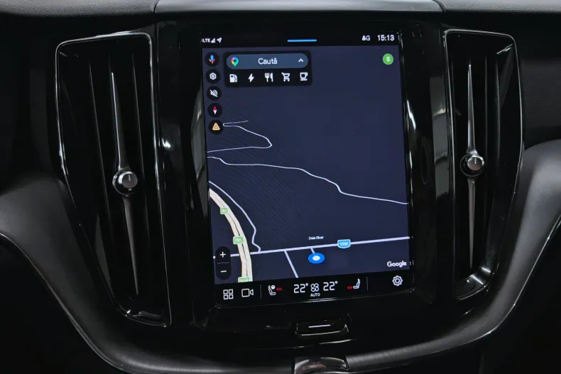 Volvo XC60 din 2021 cu 142.584 km - oferta VOL206406 - foto 16