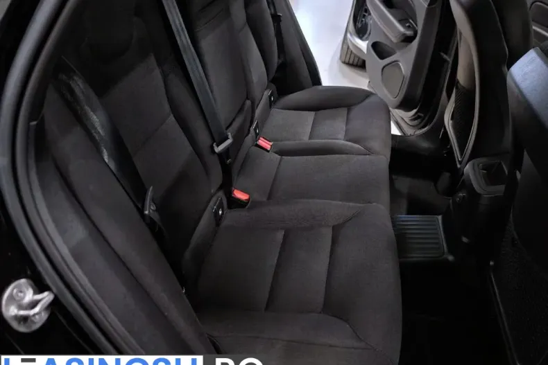 Volvo XC60 din 2021 cu 142.584 km - oferta VOL206406 - foto 26