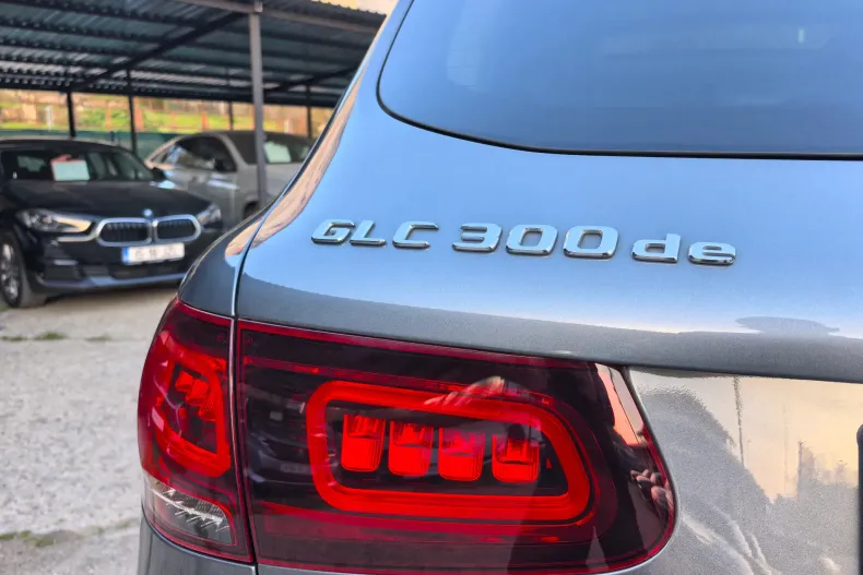 Mercedes-Benz GLC din 2021 cu 114.754 km - oferta MER206409 - foto 29