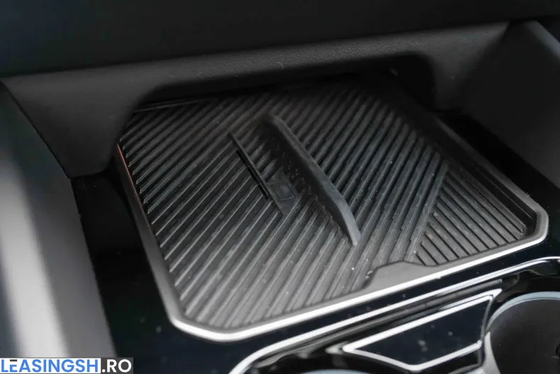 BMW 520d (Seria 5) din 2024 cu 20.799 km - oferta BMW206415 - foto 38