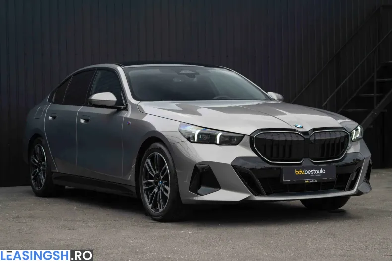 BMW 520d (Seria 5) din 2024 cu 20.799 km - oferta BMW206415 - foto 40