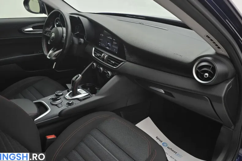 Alfa Romeo Giulia din 2021 cu 82.919 km - oferta ALF206421 - foto 19