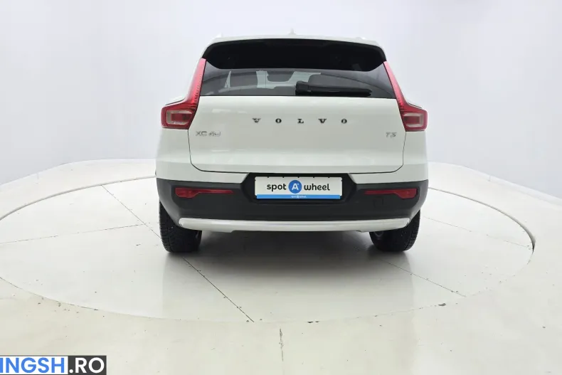 Volvo XC40 din 2021 cu 123.502 km - oferta VOL206422 - foto 7
