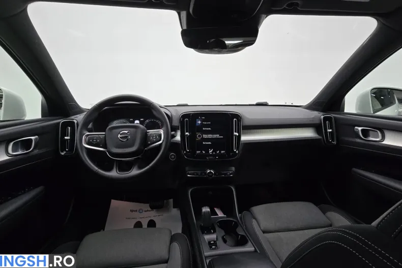 Volvo XC40 din 2021 cu 123.502 km - oferta VOL206422 - foto 14