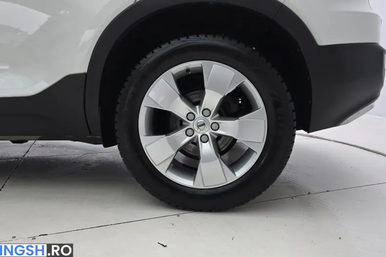 Volvo XC40 din 2021 cu 123.502 km - oferta VOL206422 - foto 21