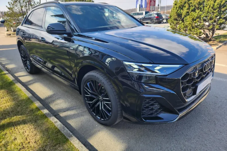Audi Q8 din 2026 cu 1 km - oferta AUD206423 - foto 3
