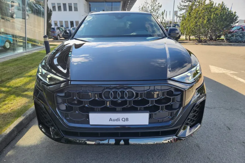 Audi Q8 din 2026 cu 1 km - oferta AUD206423 - foto 4