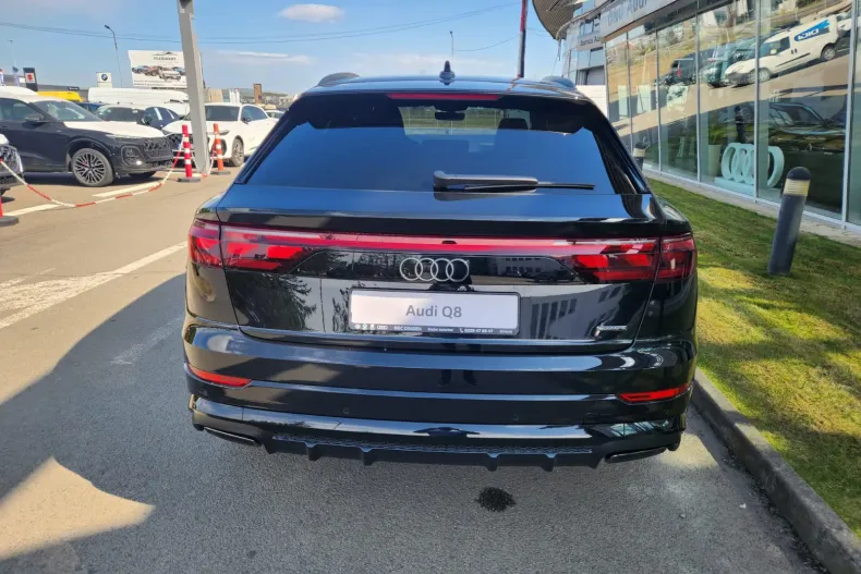 Audi Q8 din 2026 cu 1 km - oferta AUD206423 - foto 6