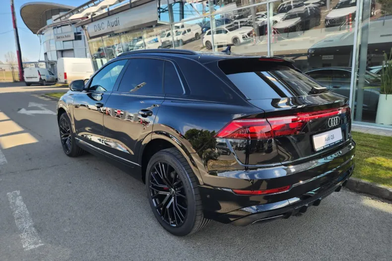 Audi Q8 din 2026 cu 1 km - oferta AUD206423 - foto 7
