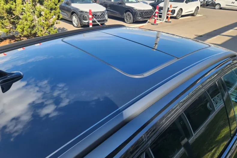 Audi Q8 din 2026 cu 1 km - oferta AUD206423 - foto 12