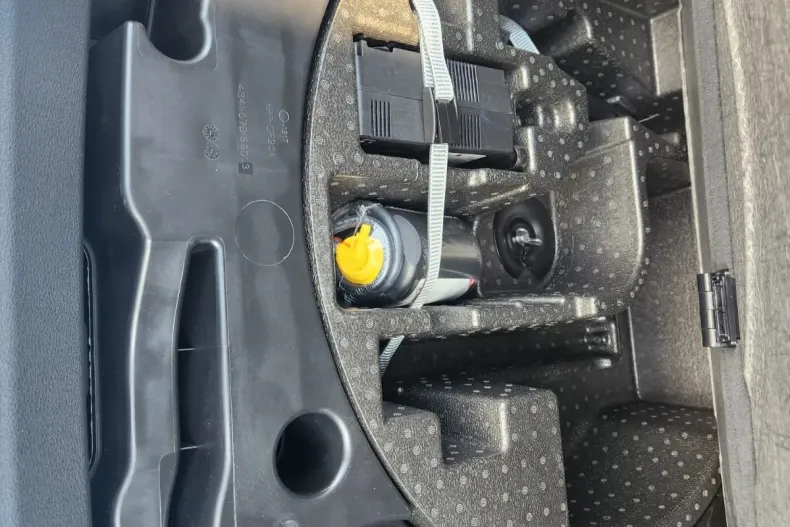 Audi Q8 din 2026 cu 1 km - oferta AUD206423 - foto 13