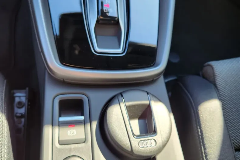 Audi A3 din 2026 cu 1 km - oferta AUD206424 - foto 29