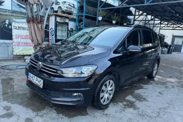 Volkswagen Touran din 2022 - oferta VOL206425