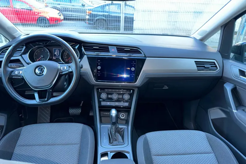 Volkswagen Touran din 2022 cu 51.000 km - oferta VOL206425 - foto 5