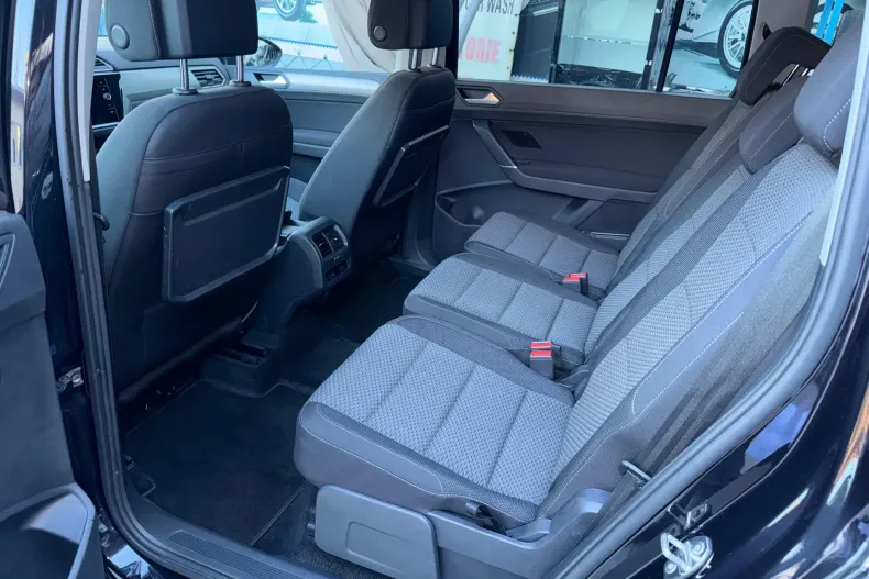 Volkswagen Touran din 2022 cu 51.000 km - oferta VOL206425 - foto 7