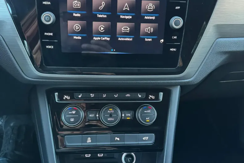 Volkswagen Touran din 2022 cu 51.000 km - oferta VOL206425 - foto 11