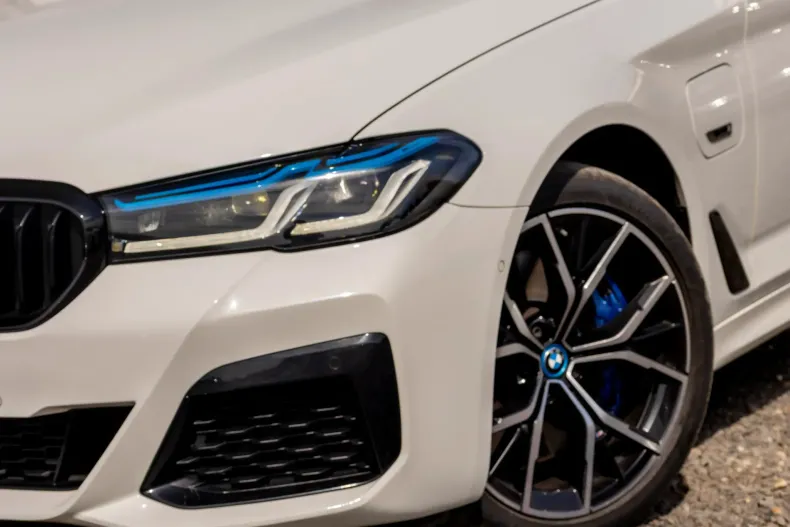 BMW 545e (Seria 5) din 2022 cu 162.000 km - oferta BMW206427 - foto 10