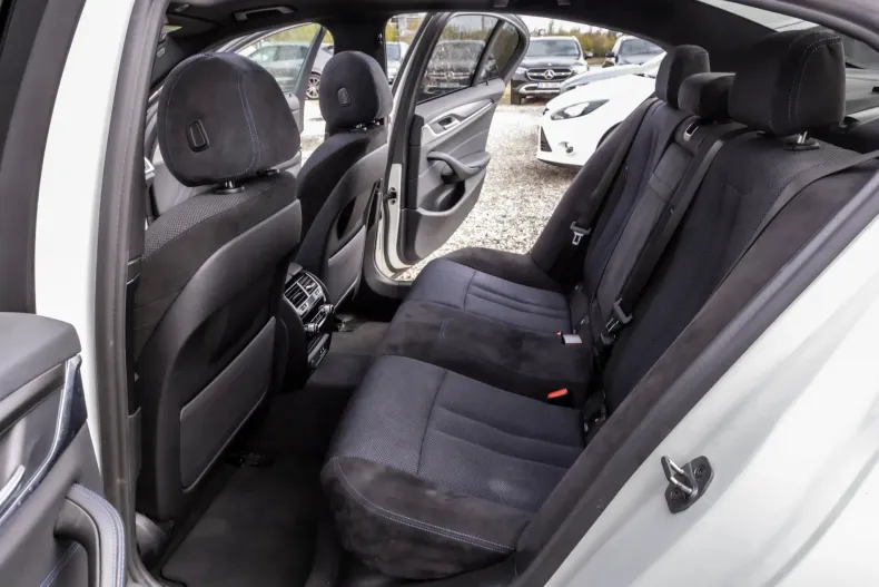 BMW 545e (Seria 5) din 2022 cu 162.000 km - oferta BMW206427 - foto 14