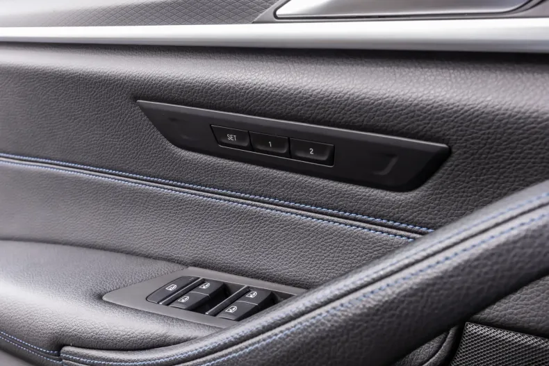 BMW 545e (Seria 5) din 2022 cu 162.000 km - oferta BMW206427 - foto 22