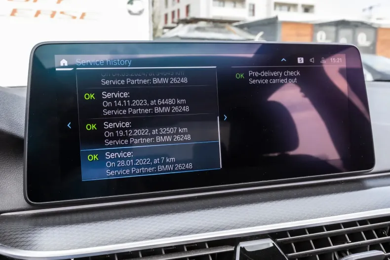 BMW 545e (Seria 5) din 2022 cu 162.000 km - oferta BMW206427 - foto 29