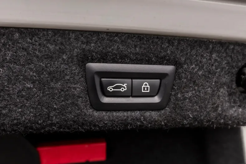 BMW 545e (Seria 5) din 2022 cu 162.000 km - oferta BMW206427 - foto 40